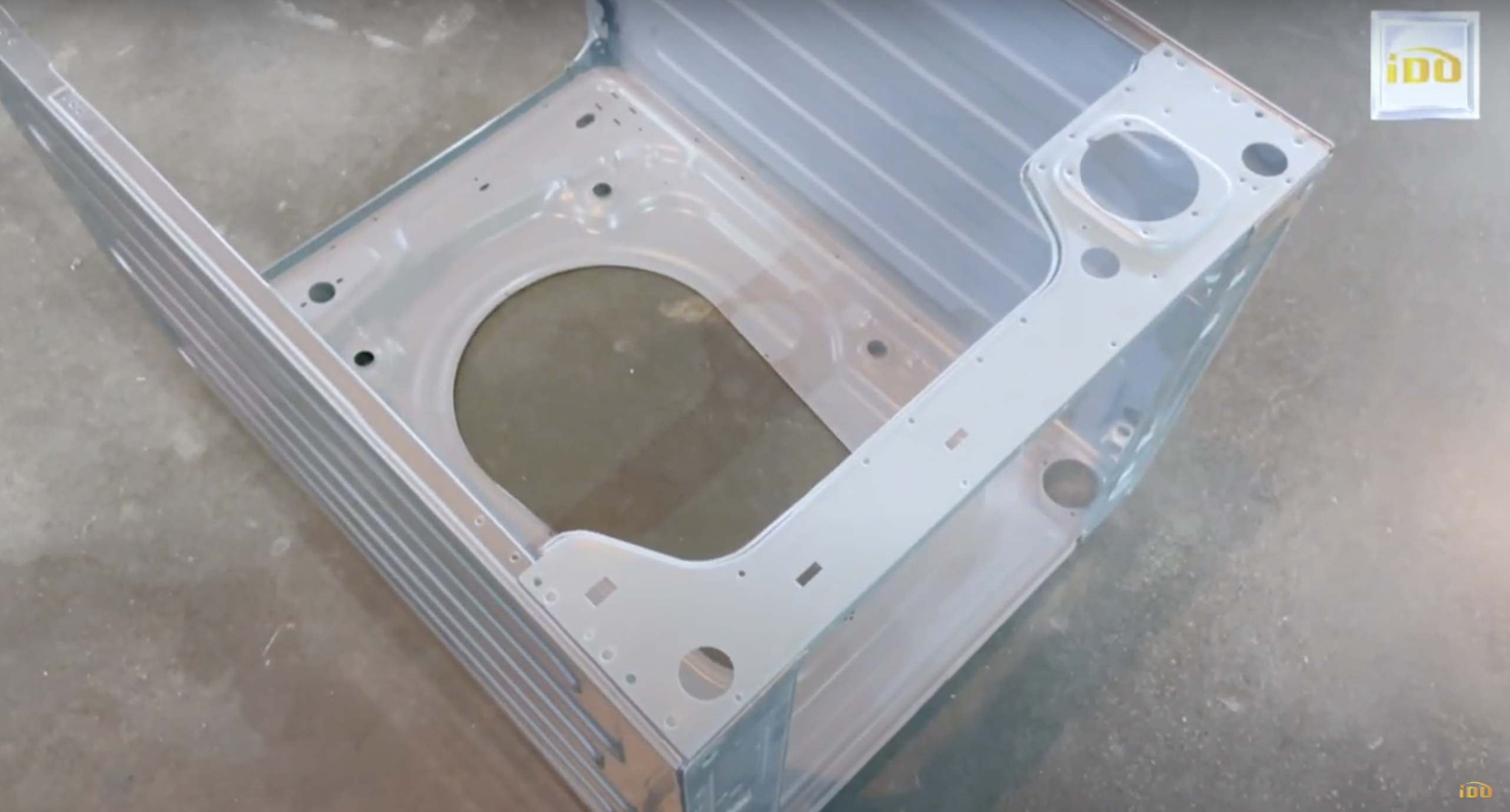ST2: Clinching Process: Rivet-Free Joining of Cabinet Parts