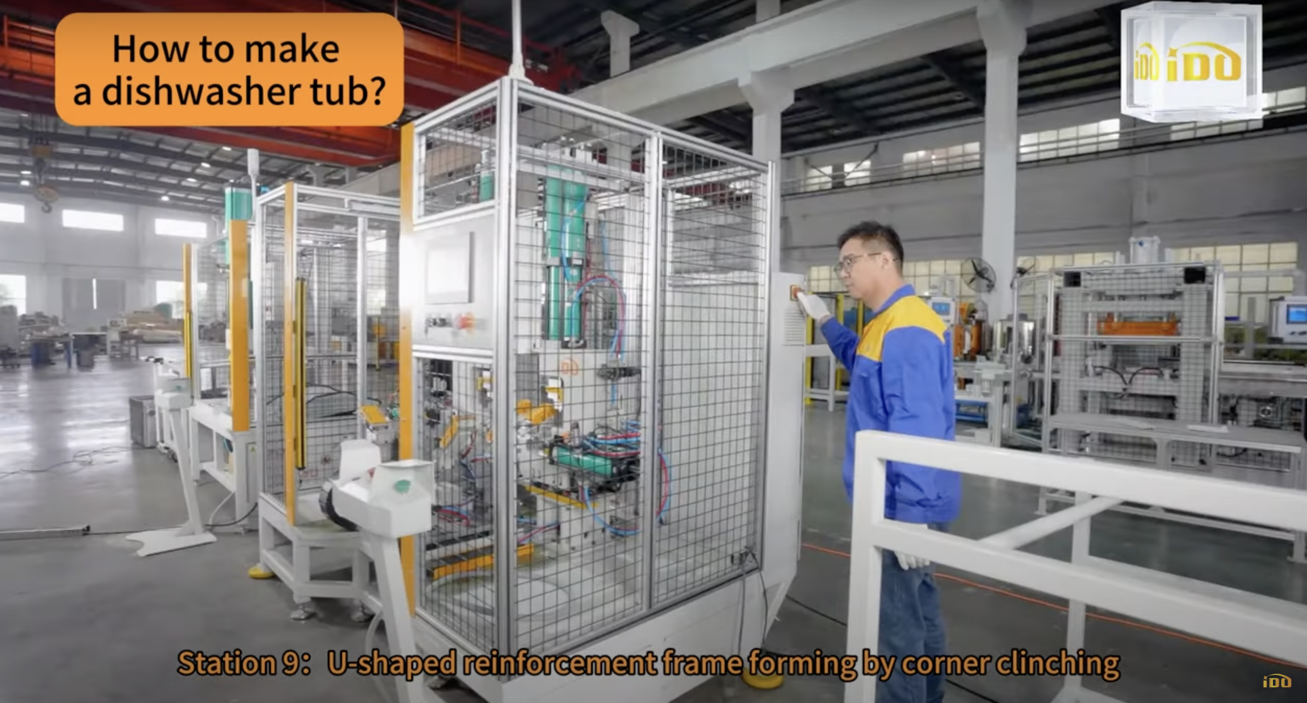 Station 9：U-shaped reinforcement frame forming by corner clinching