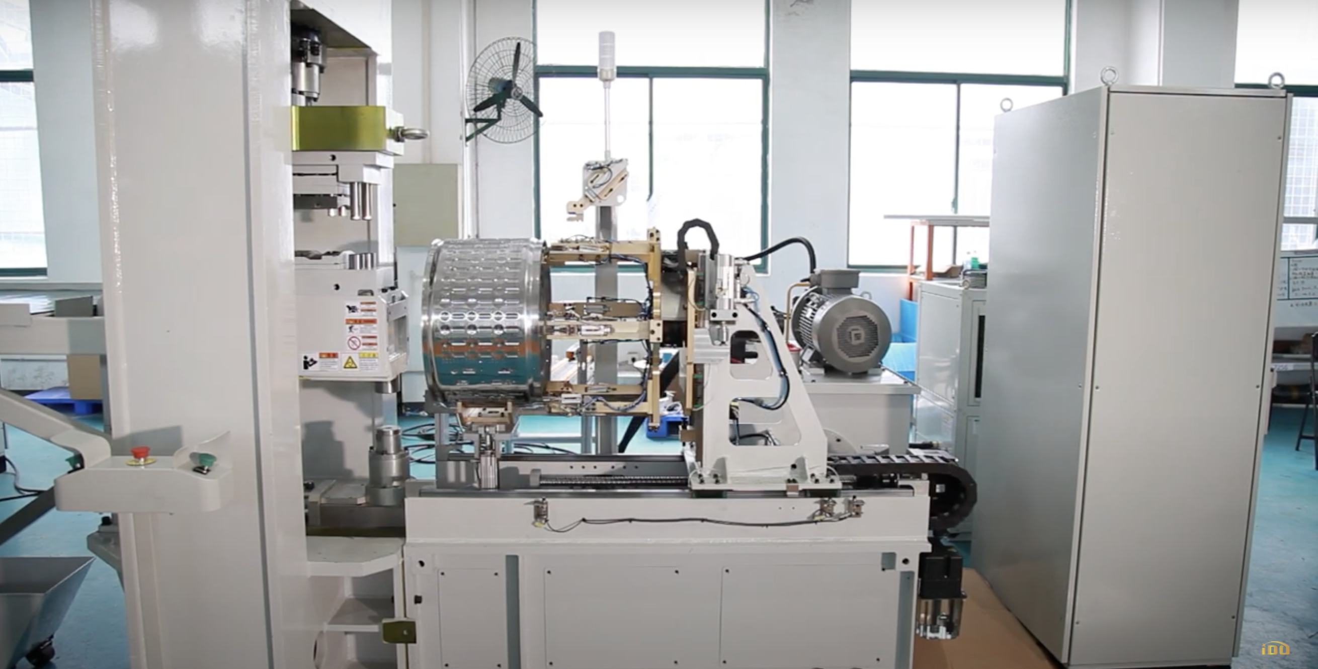 Washing Machine Drum Paddle Slot Forming Machine