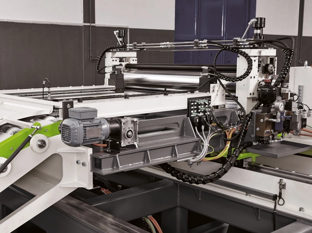 Selection of Feeders in Progressive Die Stamping: Roller Feeders Vs Clamp Servo Feeders