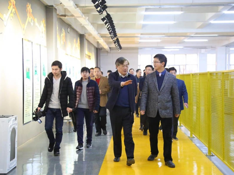 "The most beautiful scientific and technological worker in Xishan District" Zhou Lifeng丨Persistence is the essence and daily innovation is the way
