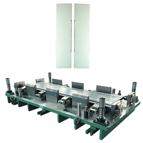 STAMPING DIE FOR REFRIGERATOR DOOR PANEL